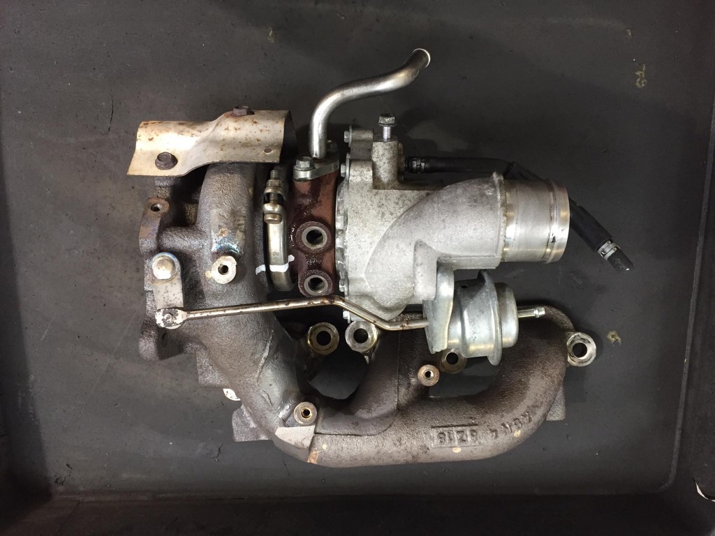 Nissan GTR modified bell housing and sports cat downpipes Perfect